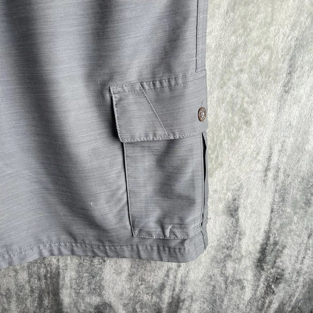 BKE Men's 40 Shorts 24L  12 Inseam Gray Cargo Pockets Athletic Fit  Lightweight‎